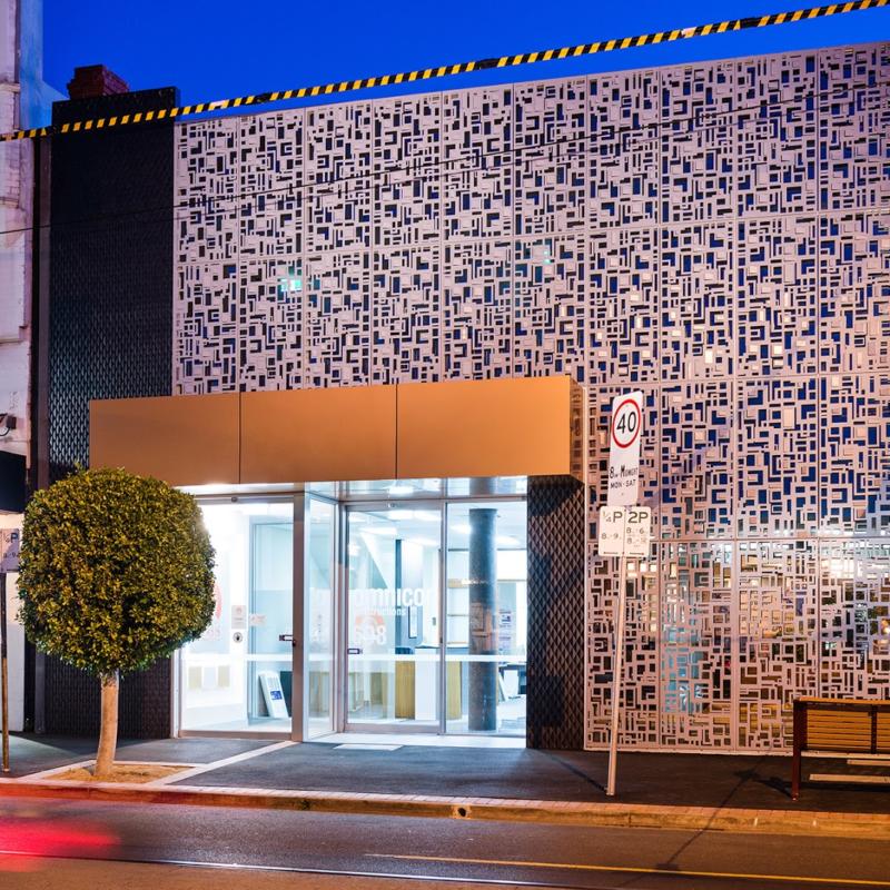 Thinking outside the square.  A project in Glen Huntly